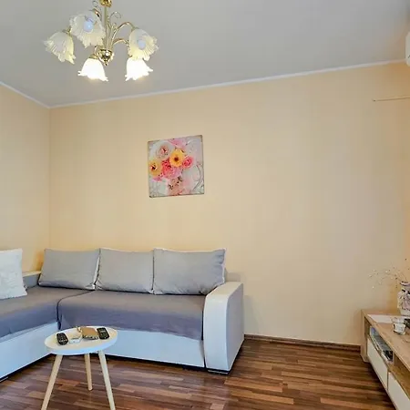 Liam Apartment *